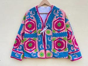 Suzani เสื้อแจ็คเก็ตปักลายดอกไม้สำหรับผู้หญิงเสื้อคลุมผ้าฝ้ายสไตล์โบฮีเมียนทำด้วยมือของขวัญสำหรับเธอสไตล์โบฮีเมียนอบอุ่น - Product Image 3