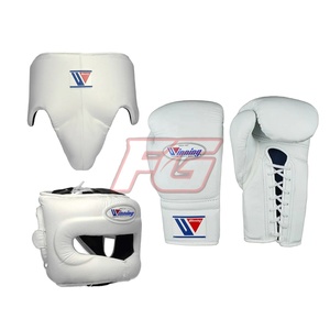 Set de Boxeo Premium: Guantes de Cuero, Protector de Cabeza y Protector Inguinal de Secado Rápido con Absorción de Humedad y Cierre de Cordones - Product Image 2