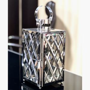 Lanterne porte-bougie moderne en acier inoxydable brillant, disponible en 3 tailles, pour la décoration intérieure, Noël et Pâques, durable - Product Image 1