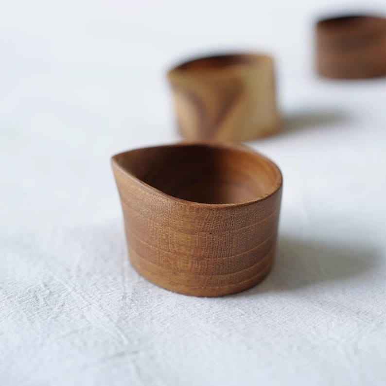 กำหนดเอง