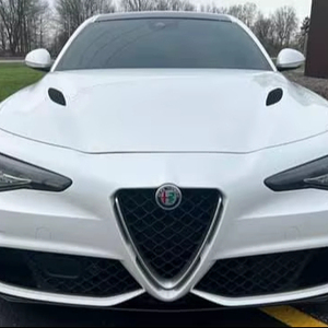 Alfa Romeo Giulia Quadrifoglio 2017 d'occasion en bon état, conduite à gauche, 25 001 à 50 000 miles, 300 à 400 ch, à vendre - Product Image 1