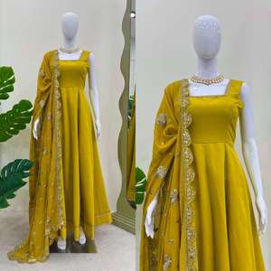 Lanzamiento de un nuevo diseñador de ropa de fiesta de alta calidad pura seda romana pesada vestido de trabajo de encaje elegante con y conjunto Dupatta listo para usar - Product Image 4