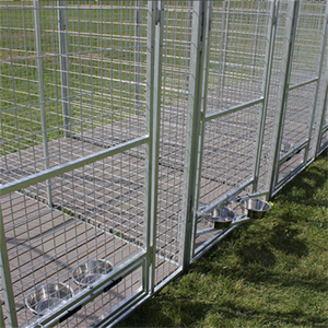 Kandang Anjing PRO Ukuran 4' X 8' X4, Rumah Anjing Logam dengan Tipe Penutup Tombol - Product Image 3