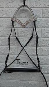 Brida de cuero bitless transparente de cristal blanco de alta calidad con peines de curry de doma Producto de caballo - Product Image 4