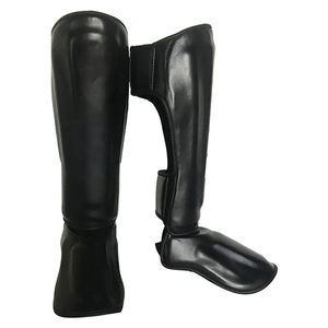 Espinilleras de boxeo de cuero y espinilleras de fútbol para hombres y mujeres con diseño protector y duradero Espinilleras personalizadas - Product Image 5