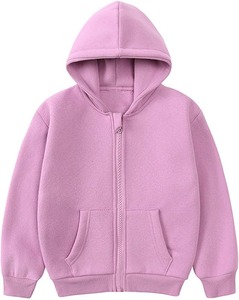 Sweats à capuche élégants pour garçons, fabriqués avec un tissu doux et respirant, et un design personnalisé qui offre confort, chaleur et durabilité. - Product Image 5