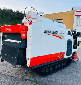 Cosechadora de Arroz Kubota ER-438, Cosechadora Combinada de Alimentación Frontal de 8 Hileras, Diésel, Distancia entre Hileras de 300 mm - Product Image 4