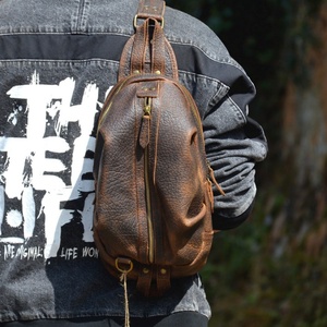 Sac de poitrine en cuir bandoulière Mini fronde fermeture éclair sac banane cadeau pour lui moto bandoulière sac LCB-0098 - Product Image 2