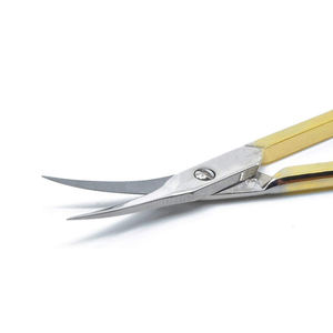 Outil professionnel de soin des ongles de ciseaux de cuticule incurvés d'acier inoxydable pour l'enlèvement et la manucure de peau morte - Product Image 6