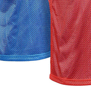 Gilets d'entraînement de football unis vierges pour adultes Gilet de football de haute qualité avec les dernières conceptions 2024 - Product Image 5