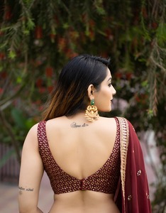 Designer exclusif marron Georgette Lehenga Choli plus belle tenue de fête avec broderie lourde séquence travail mariages - Product Image 5