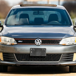 Volkswagen Jetta GLI Autobahn 2012 d'occasion en bon état, boîte manuelle 6 vitesses, turbo 4 cylindres, provenance Texas, non modifiée, sans réserve - Product Image 1