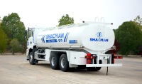 Camion-citerne SHACMAN H3000 6*4 blanc