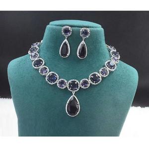 Juego de piedras de circonia cúbica AD de alta demanda, joyería de latón para compromiso, boda o aniversario, disponible en cantidad a granel - Product Image 2