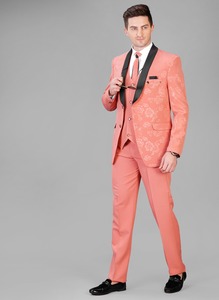 Traje de Hombre de 5 Piezas Color Durazno de Diseño de Calidad de Exportación para Oficina, Bodas, Fiestas y Eventos Corporativos Disponible para la Venta - Product Image 4