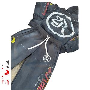 Conjunto Deportivo Personalizado Transpirable con Estampado de Diamantes de Imitación, Lavado Ácido, Estilo Desgastado, Pantalones Anchos Holgados y Sudadera con Capucha - Product Image 5