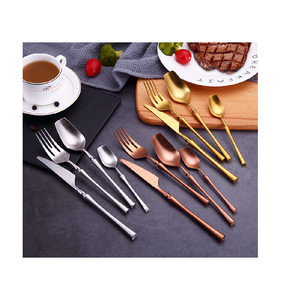 ชุดช้อนส้อมทองเหลืองเครื่องใช้บนโต๊ะอาหารสำหรับบ้านโรงแรมห้องครัวและบนโต๊ะทำจากมิเรอร์ช้อนเหล็ก - Product Image 3