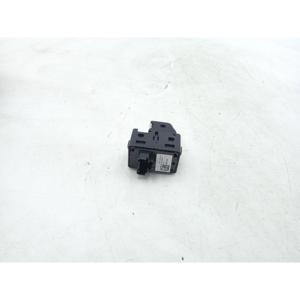 Bouton de lève-vitre arrière droit FORD Fiesta 7ème série (17++) H1BT-14529-AA - Product Image 4