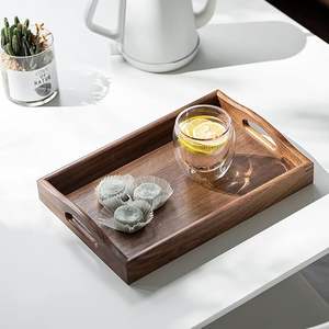 Plateau de service rectangulaire en bois de qualité supérieure, décoratif et simple, avec poignées, couleur bois brun, pour hôtels, restaurants, utilisation de service. - Product Image 2