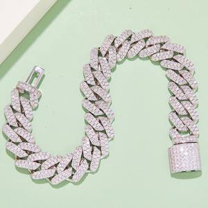 Bracelet chaîne cubaine en diamant d'excellente qualité pour un maximum de brillance et de confort disponible au meilleur prix depuis l'Inde - Product Image 1