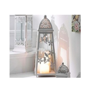 Juego de 2 velas de tamaño y forma personalizados, farol colgante de hierro y vidrio de Color blanco a un precio atractivo - Product Image 2