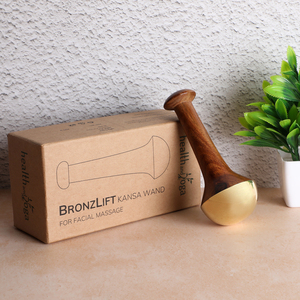 Varita Ayurvédica Kansa BronzLift de HealthAndYoga con Cúpula Individual para Masaje Facial y Piel Radiante - Product Image 1
