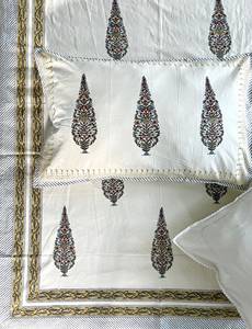 Luxury King Size Cotton Bedsheet Soft Comfortable Fabric Premium Quality for Home and Hotel Use for Weddings - Product Image 2