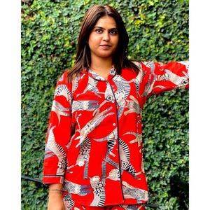 ชุดนอนลำลองสำหรับผู้หญิงลายพิมพ์บล็อกมือแบบสปริง พร้อมเอวยางยืดและกระดุมผ้ายีนส์เนื้อนุ่ม - Product Image 3