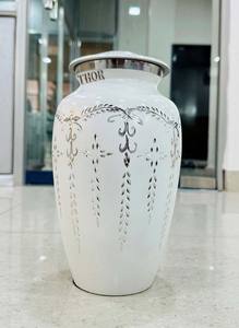 Urna de cremación grande para adultos con corte de diamante para cenizas humanas, urna de cremación de metal funerario para cenizas - Product Image 3