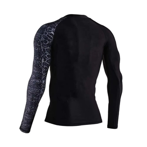 Best Selling <b>Men</b> <b>Rash</b> <b>Guard</b> Wholesale Price Comfortable Fight Wear Bjj <b>Rash</b> <b>Guard</b> Made In Pakistan High Quality Customized - Product Image 3
