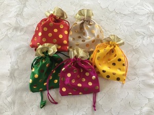 Bolsa Potli Colorida, Recuerdo de Boda, Regalos para Fiestas, Idea para Eventos Haldi Mehndi, Festivales, Ocasiones, Fiestas de Oficina, Regalo para Invitados - Product Image 3