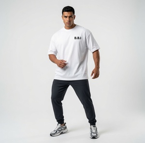 T-shirt graphique unisexe Premium BROTHERS BOND INDUSTRY noir délavé et vieilli, logo rétro, en coton doux, style streetwear - Product Image 4