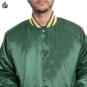 Chaqueta de Invierno Estilo Varsity de Satén 100% Poliéster Personalizada al por Mayor, Nueva Colección Invierno 2025 - Product Image 6