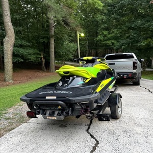 Jet ski Sea-doo de luxe 1600cc 1500cc 300LX 300Hp Jet Ski Boat PWC Motomarine à prix abordable maintenant - Product Image 1