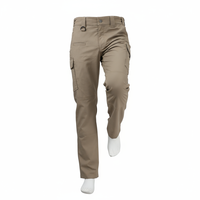 Pantalon de travail en polyester durable avec plusieurs poches, résistant aux rayures et à l'usure, conçu pour le travail industriel T400