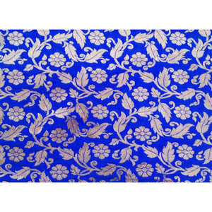 Tissu Jacquard Designer Multi Couleurs Cationique Élégant En Polyester De Haute Qualité Pour Le Printemps Et L'été Pyjamas Ou Tissu De Robe - Product Image 3