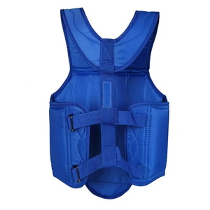 Gran oferta 2024, protector de pecho de boxeo de tamaño ajustable, protector de pecho con logotipo personalizado, fabricado en Pakistán con logotipo personalizado - Product Image 2