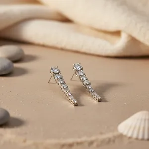 Boucles d'oreilles pendantes en diamant pour femmes, cadeau élégant pour les femmes soucieuses de la mode - Product Image 2