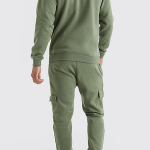 Chándal de lavado ácido para hombre con bordado desgastado, conjunto de Sudadera con capucha y pantalón de secado rápido transpirable con diseño serigrafiado OEM - Product Image 5