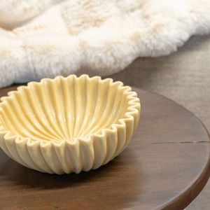 Cuencos de resina de mesa de cocina hechos a mano, cuencos para mezclar frutas, decoración del hogar, diseño de flores redondas, cuenco de resina - Product Image 3