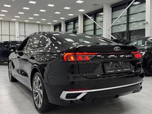 Ford Mondeo neuf propre à vendre - Product Image 2