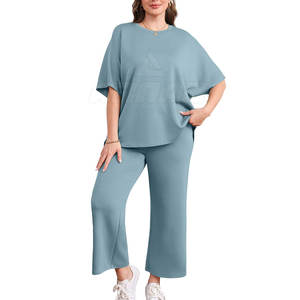 Survêtement d'été polyvalent pour femmes, idéal pour la course à pied et le yoga Survêtement d'été pour femmes avec tissu à séchage rapide - Product Image 4