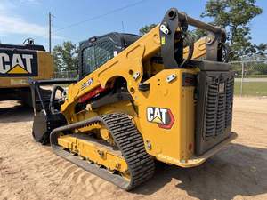 Chargeuse compacte Caterpillar 246D d'occasion avec moteur Cummins, boîte de vitesses et pompe - Haute efficacité - Product Image 5