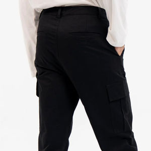 Pantalones Cargo de corte recto para hombre de alta calidad 100% algodón Color Negro estilo informal ligero fabricante directo al por mayor - Product Image 5