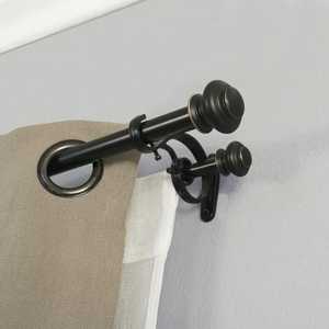 Supports de rideaux en métal lourd avec flair industriel adaptés aux studios modernes de loft ou aux conversions d'entrepôt - Product Image 4