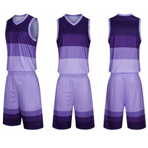 Uniforme de ropa deportiva de poliéster, camiseta de baloncesto y pantalones cortos, uniforme de equipo con bolsillos, conjuntos de uniformes de baloncesto cómodos - Product Image 1