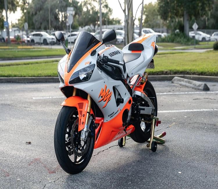 Custom Yamaha R1 Yzf 2008 2008 YAMAHA YZF-R1 SPORTS JBFD5312159