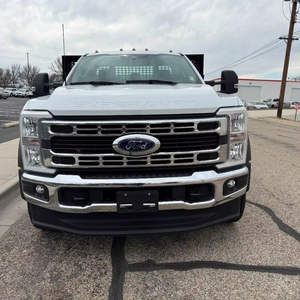 งานแสดงสินค้าเดือนมีนาคม รถบรรทุกพื้นเรียบ F-550 ปี 2023 มือสอง สำหรับส่งออกทั่วโลก จัดส่งถึงหน้าบ้านทั่วโลก - Product Image 1