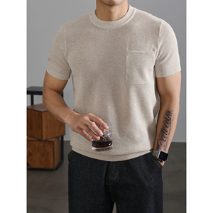 T-shirt à manches courtes et col rond avec poche poitrine, personnalisable avec logo, idéal pour l'été – Vente en gros - Product Image 3