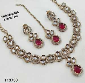 Diseño de flores impresionante hecho a mano Zirconia cúbica moda india gargantilla joyería collar con pendiente y Mangtika conjunto para mujer - Product Image 1